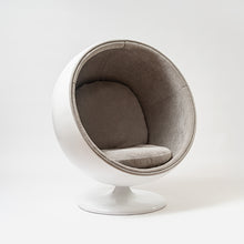 Cargar imagen en el visor de la galería, Ball Chair