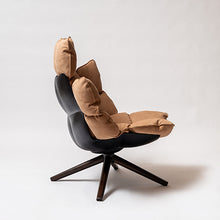 Cargar imagen en el visor de la galería, Butaca giratoria Terry beige