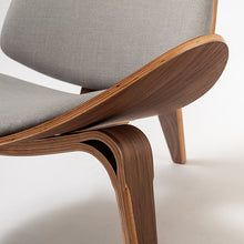 Cargar imagen en el visor de la galería, Butaca Kai tapizada gris