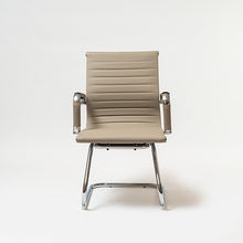 Cargar imagen en el visor de la galería, Silla boby taupe fija
