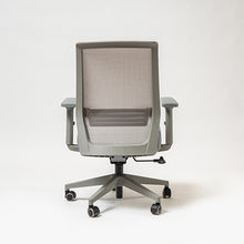 Cargar imagen en el visor de la galería, Silla escritorio Moon gris
