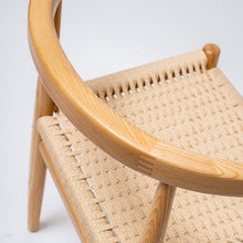 Cargar imagen en el visor de la galería, Silla madera Alda