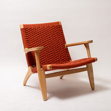 Cargar imagen en el visor de la galería, Butaca Agora de madera y cuerda terracota
