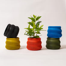 Cargar imagen en el visor de la galería, Porta maceta Bonnie n15