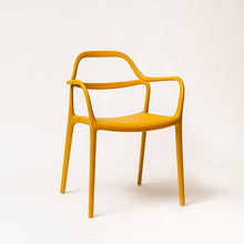 Cargar imagen en el visor de la galería, Silla Dali mostaza