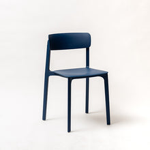 Cargar imagen en el visor de la galería, Silla Clasy azul
