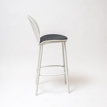 Cargar imagen en el visor de la galería, Banco bar Pip blanco tapizado