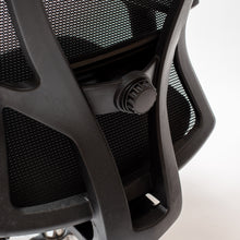 Cargar imagen en el visor de la galería, Silla escritorio Boss Presidente