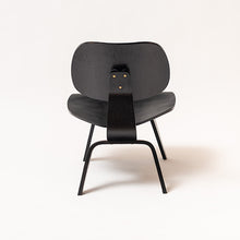 Cargar imagen en el visor de la galería, Butaca Eames negra