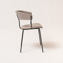 Cargar imagen en el visor de la galería, Silla Celine tapizada gris