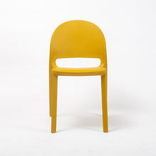 Cargar imagen en el visor de la galería, Silla Mopi mostaza