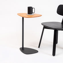 Cargar imagen en el visor de la galería, Mesita auxilar Dron madera