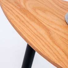 Cargar imagen en el visor de la galería, Mesita auxilar Dron madera