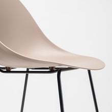 Cargar imagen en el visor de la galería, Banco Yve Taupe -65cm