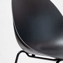 Cargar imagen en el visor de la galería, Banco Yve Negro-65cm