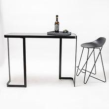 Cargar imagen en el visor de la galería, Mesa alta Iko negra