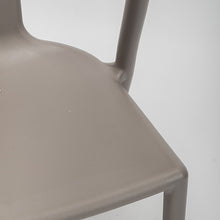 Cargar imagen en el visor de la galería, Silla Lily taupe