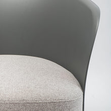 Cargar imagen en el visor de la galería, Butaca Glam gris