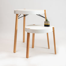 Cargar imagen en el visor de la galería, Mesita auxiliar Keka blanca