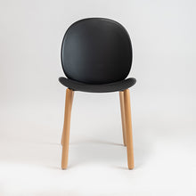 Cargar imagen en el visor de la galería, Silla Pip negra