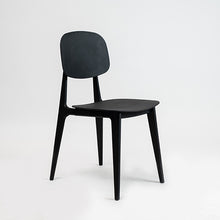 Cargar imagen en el visor de la galería, Silla Flip negra