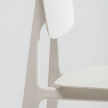 Cargar imagen en el visor de la galería, Silla Flip blanca