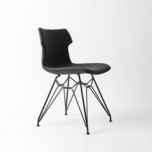 Cargar imagen en el visor de la galería, Silla Camil tapizada