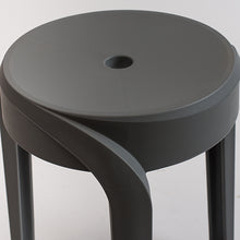 Cargar imagen en el visor de la galería, Banco bajo Whirl gris