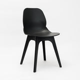 Silla de polipropileno Shelly negra
