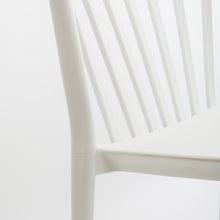 Cargar imagen en el visor de la galería, Silla Nina blanca