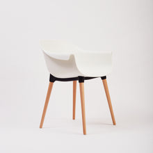 Cargar imagen en el visor de la galería, Silla Yani blanca