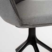 Cargar imagen en el visor de la galería, Silla Cartie gris
