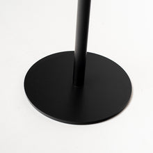 Cargar imagen en el visor de la galería, Perchero Hudi negro
