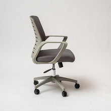 Cargar imagen en el visor de la galería, Silla Ohio gris II
