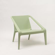 Cargar imagen en el visor de la galería, Silla Olimpia verde matcha
