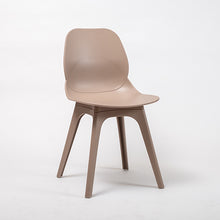 Cargar imagen en el visor de la galería, Silla Shelly taupe
