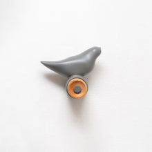 Cargar imagen en el visor de la galería, Perchero Bird gris
