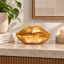 Cargar imagen en el visor de la galería, Adorno labios gold
