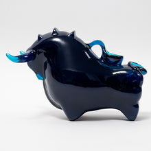 Cargar imagen en el visor de la galería, Escultura Torito Pucará WA
