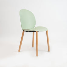 Cargar imagen en el visor de la galería, Silla Pip matcha
