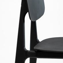 Cargar imagen en el visor de la galería, Silla Flip negra
