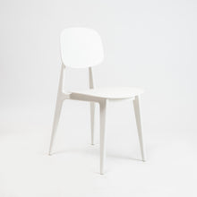 Cargar imagen en el visor de la galería, Silla Flip blanca
