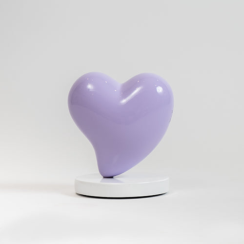 Escultura corazón lila