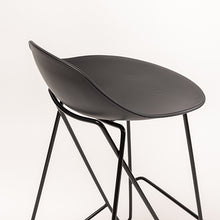 Cargar imagen en el visor de la galería, Banco alto Cocoon negro -75 cm de altura
