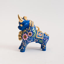 Cargar imagen en el visor de la galería, Torito de Pucará azul XL
