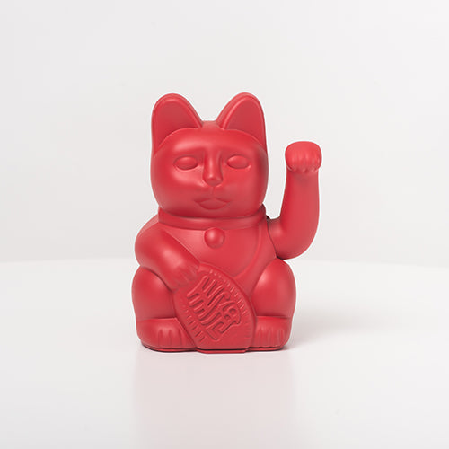 Gato de la suerte rojo