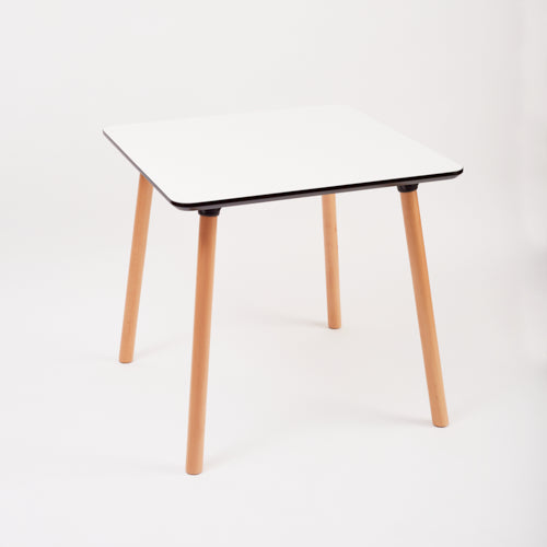 Mesa Argo cuadrada
