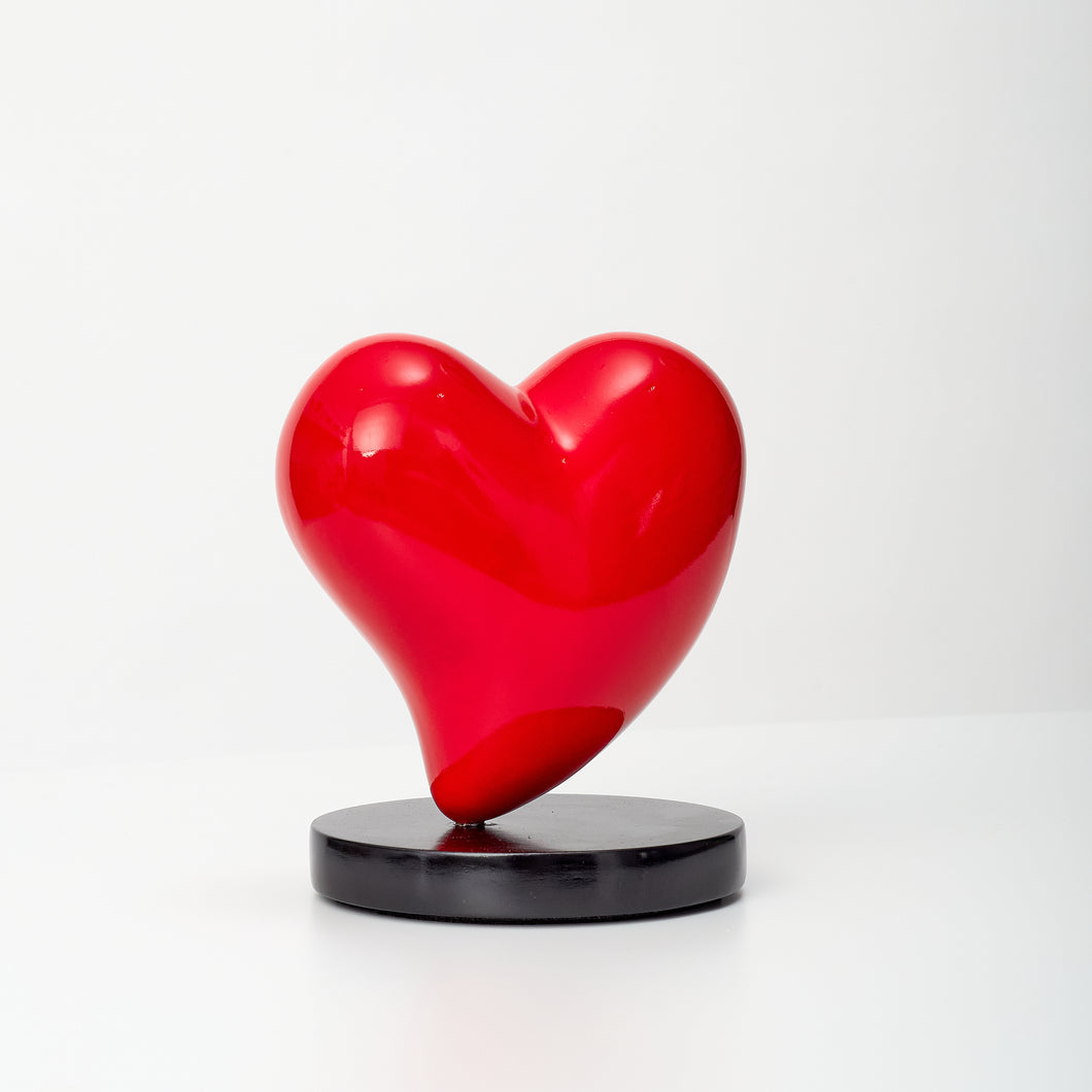Escultura corazón rojo